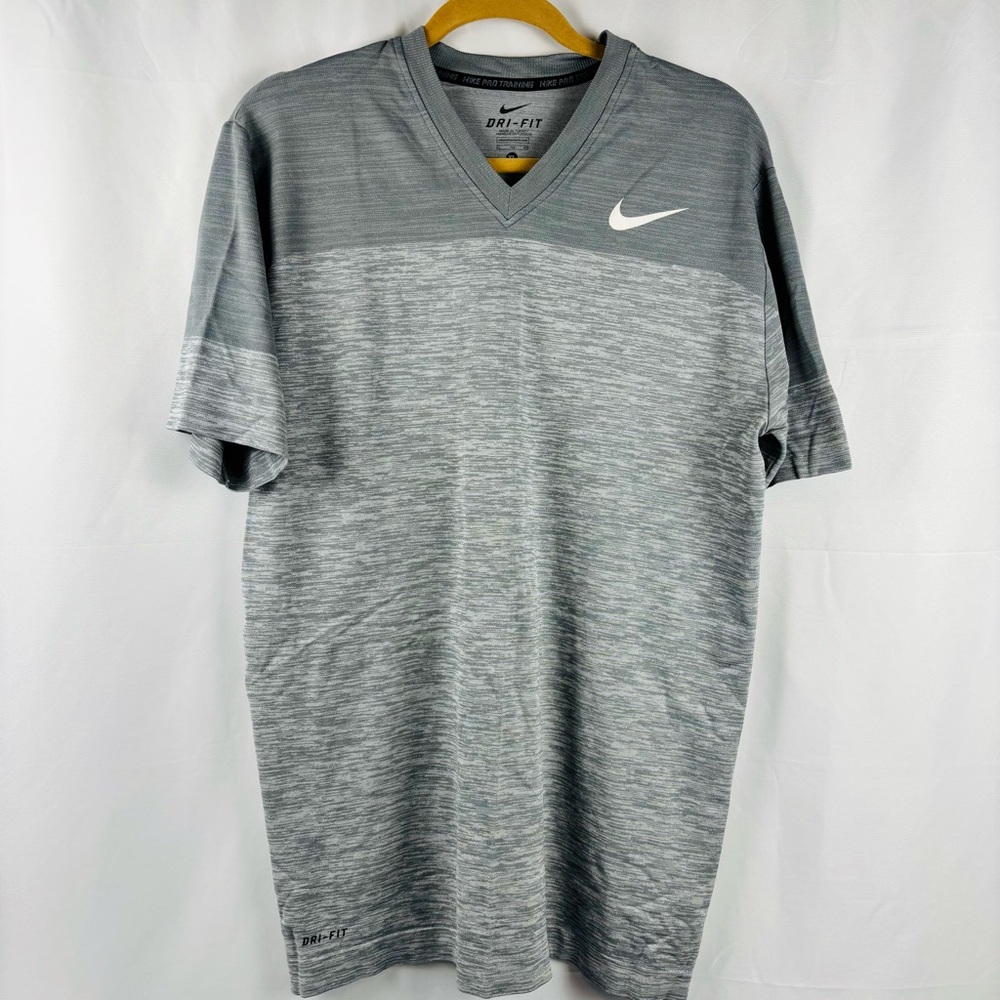Nike Men's V-Neck Gray Dri-FIT t-Shirt short sleeve XL